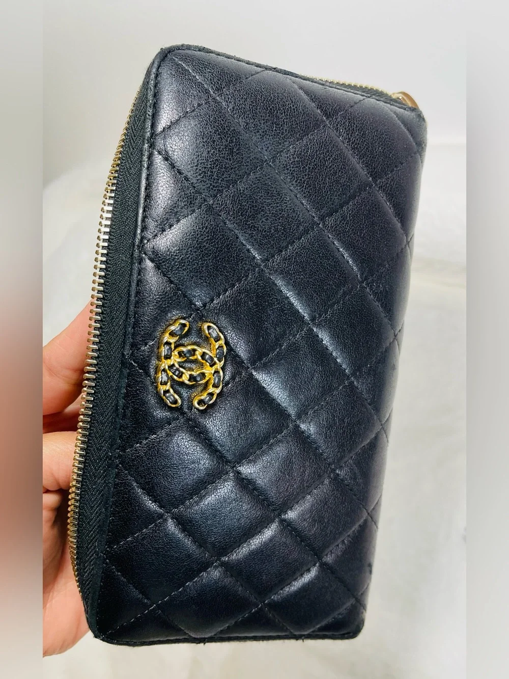 Chanel Authentic Quilted Black Leather Zip Wallet with Gold Chain Accent